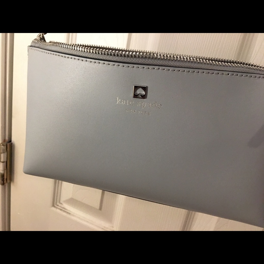 Kate Spade Crossbody!!! Perfect for summer!